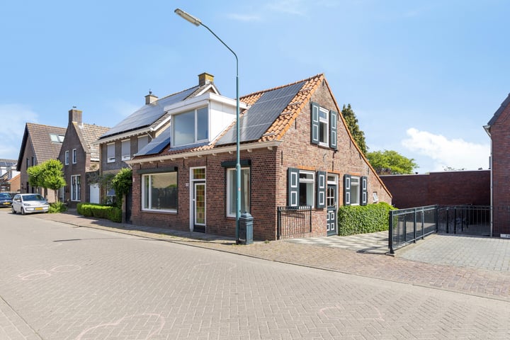 Foto van woning Schoolstraat 30, Langeweg