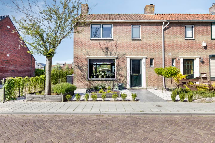 Schoolstraat 39 in 's-Gravenpolder