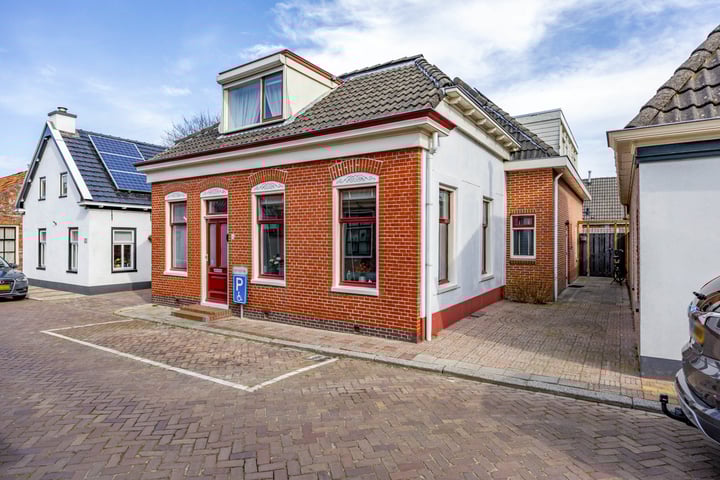 Schoolstraat 40 in Winsum foto