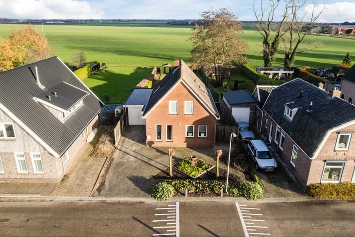 Schoolstraat 42 in Geerdijk