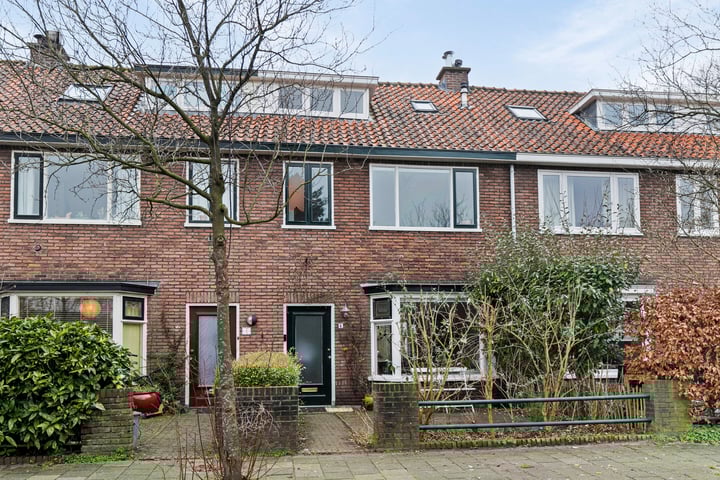 Schoolstraat 6 in Leiderdorp foto