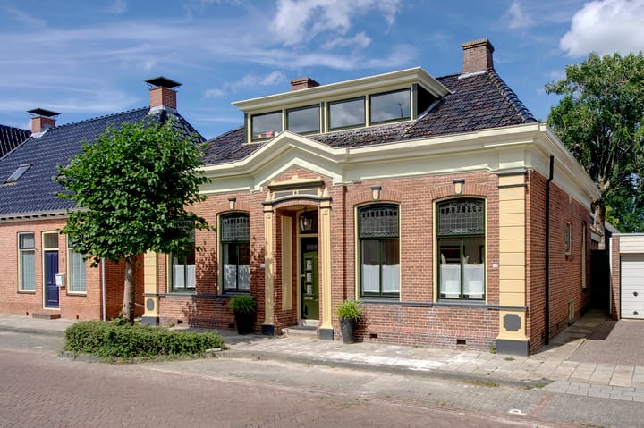 Schoolstraat 60A in Uithuizen