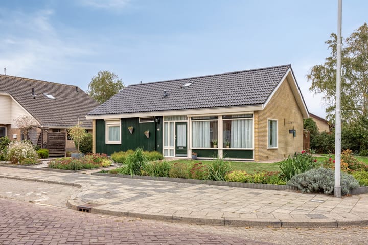 Schoolstraat 7 in Nieuwerkerk foto