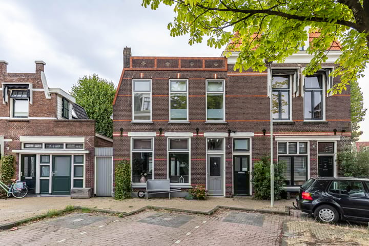 Schoolstraat 8 in Sneek foto