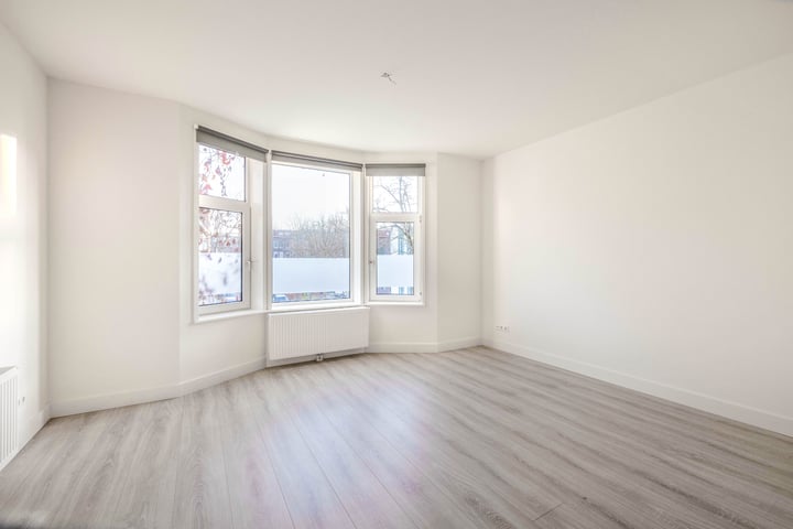 Schoonderloostraat 155A in Rotterdam foto