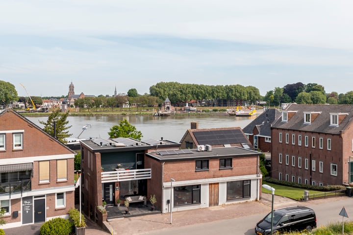 Schoonhovenseveer 13 in Groot-Ammers foto