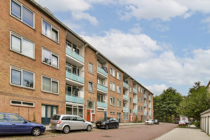 Schoorlstraat 131 in Amsterdam foto