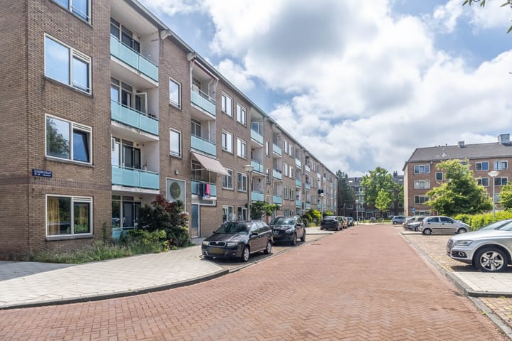 Schoorlstraat 176 in Amsterdam foto