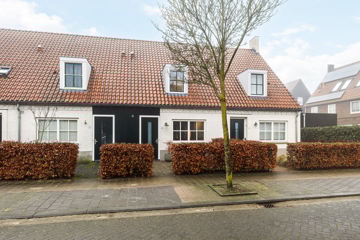 Schorfhoeve 21 in Helmond foto