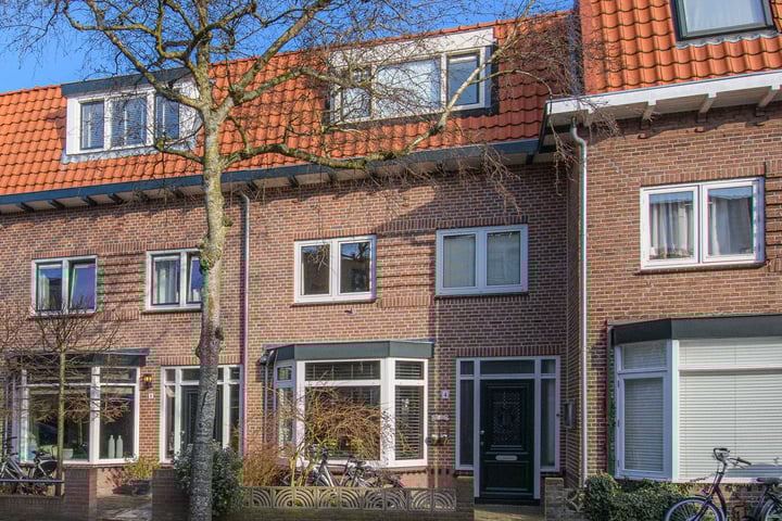 Schoterveenstraat 4 in Haarlem foto