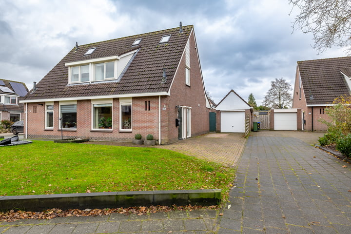 Schout Poelmanweg 35 in Harkstede foto