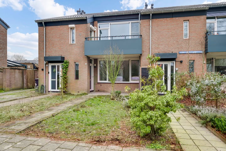 Schout van der Voortstraat 23 in Panningen foto