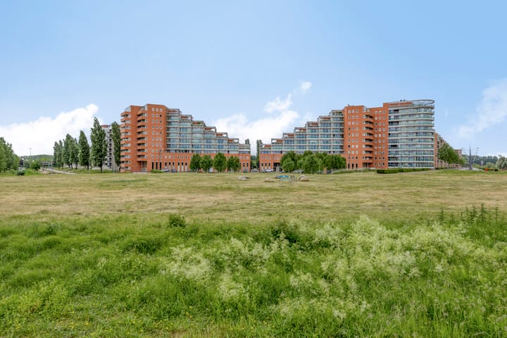 Schout van Hanswijkplein 148 in 's-Hertogenbosch foto
