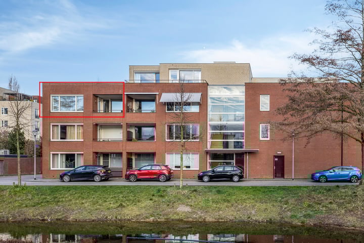 Schout van Raesfeltstraat 43 in 's-Hertogenbosch foto