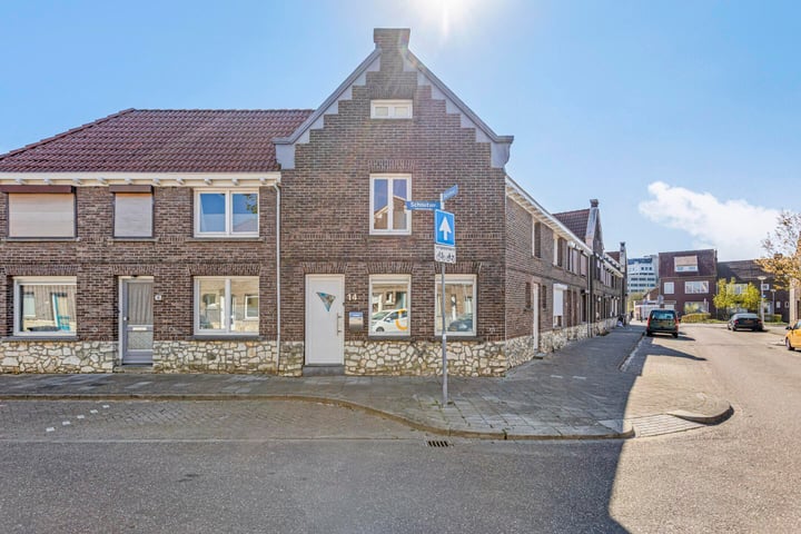 Schoutstraat 14 in Heerlen foto