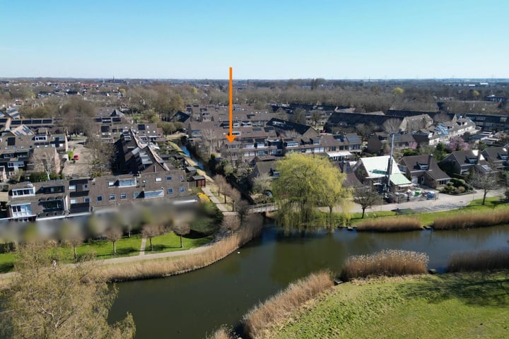 Schouw 15 in Oud-Beijerland foto