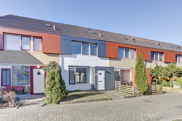 Schouw 51 35 in Lelystad