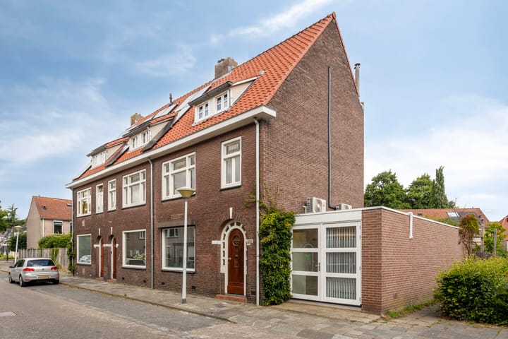 Schouwbroekseweg 26A in Eindhoven foto