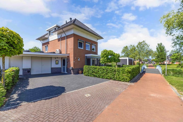 Schouwen 13 in Emmeloord foto