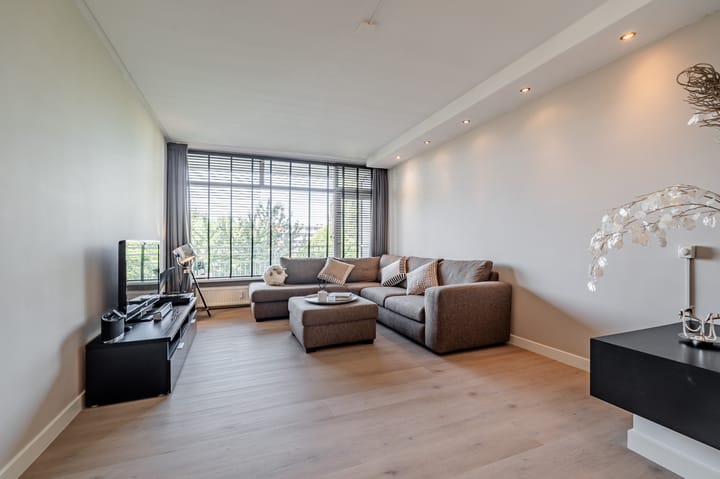 Schouwenselaan 61 in Amstelveen foto