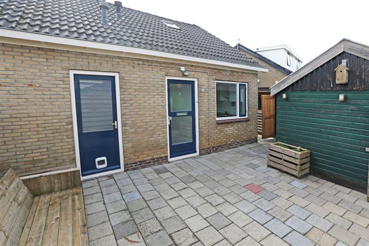 Schouwstraat 6 in Burum foto