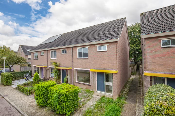 Schraaweide 44 in Westervoort