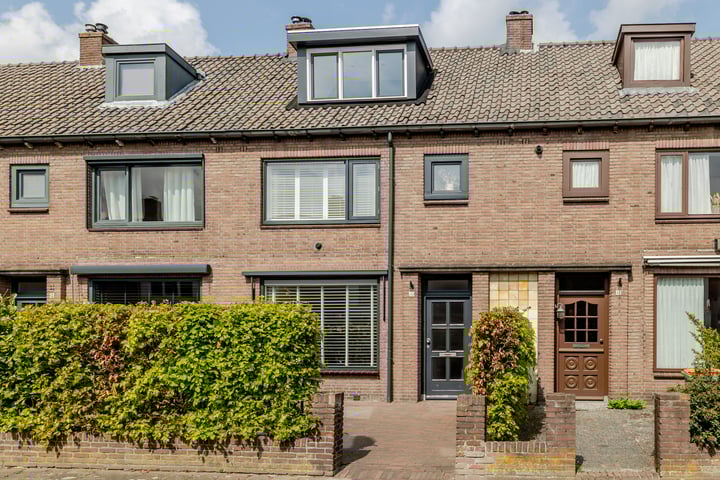Schrepelstraat 15 in Breda foto