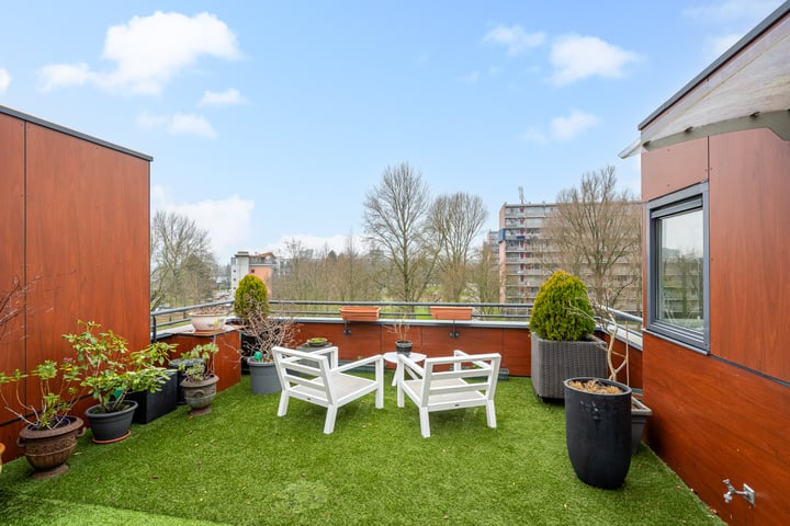 Schubertlaan 323 in Maassluis foto