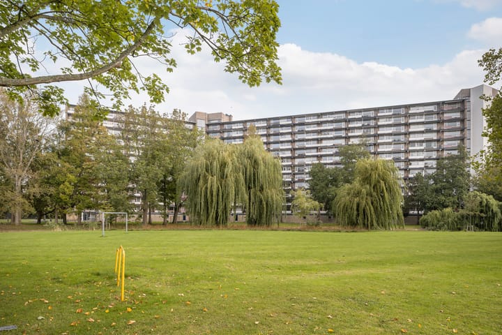 Schubertplein 229 in Schiedam foto