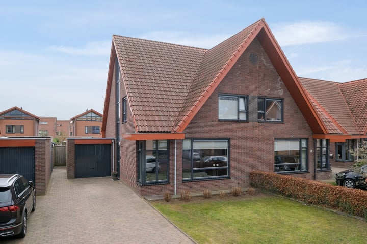 Schulpvijver 12 in Almelo