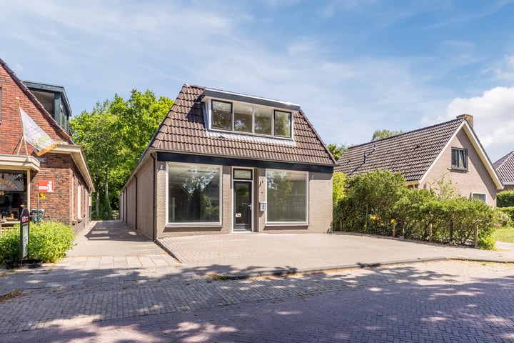 Schultestraat 2 in Vries foto