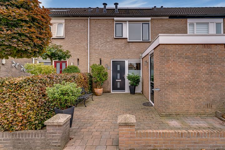 Schumanstraat 12 in Zevenaar foto