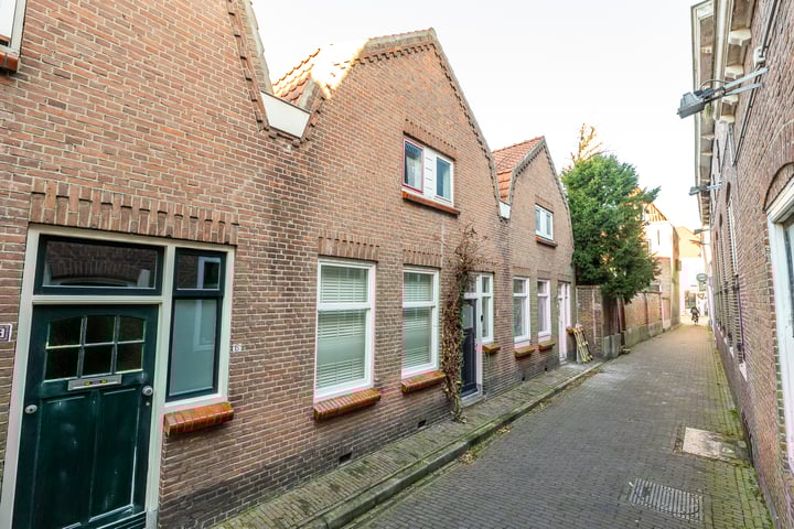 Schuttershofstraat 4 in Middelburg foto