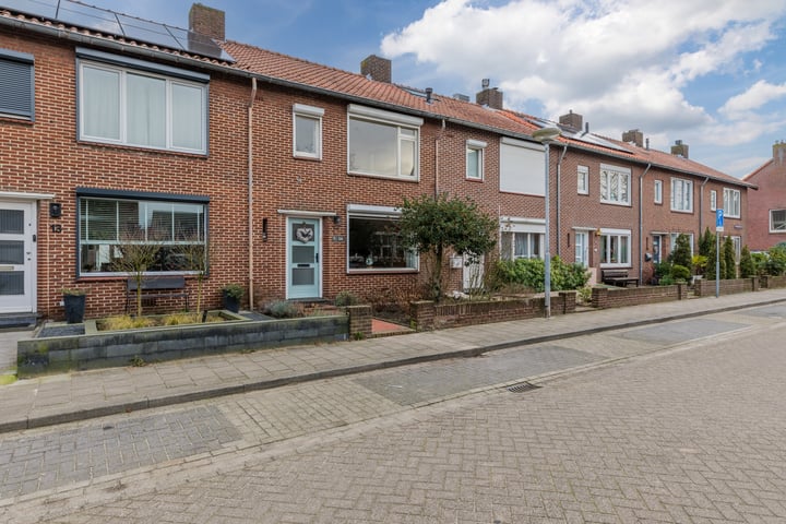 Schwarzenbergstraat 15 in Venlo foto