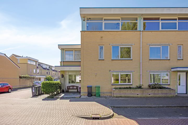 Schweitzerlaan 65 in Amstelveen foto