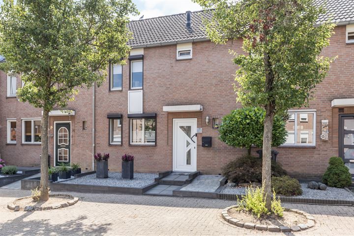 Schweitzerstraat 18 in Eygelshoven foto