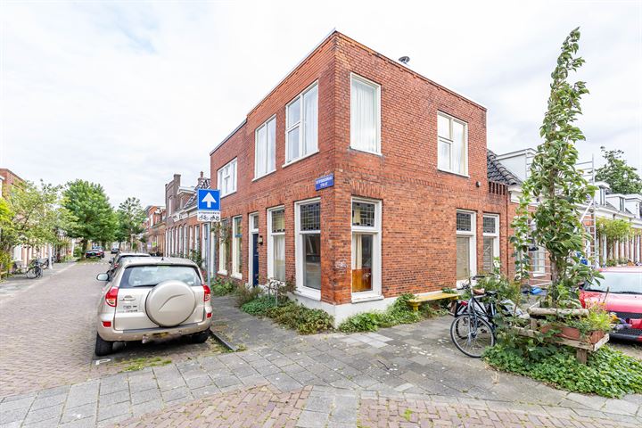 Selwerderdwarsstraat 36 in Groningen foto