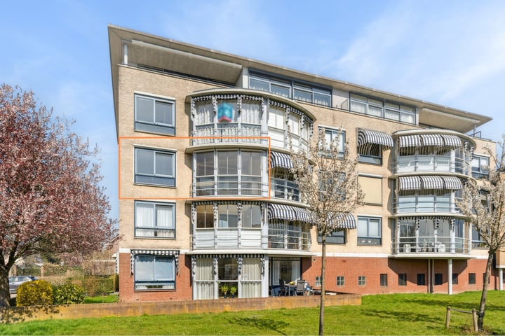 Foto van woning Serenadelaan 111, Barendrecht