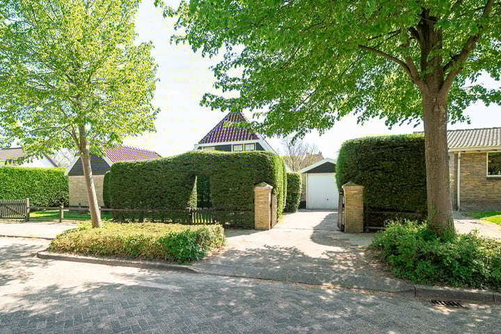Seringenlaan 5 in Hippolytushoef