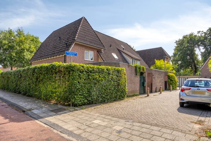 Foto van woning Seringenstraat 1, Borne