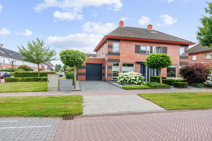 Sien Jensemalaan 54 in Winsum foto