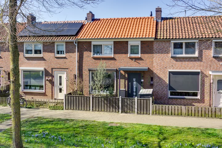 Sigmondstraat 16 in Werkendam foto
