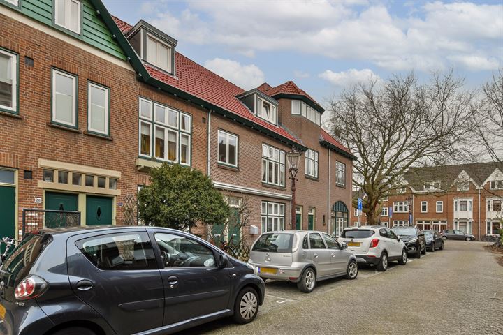 Sijsjesstraat 24 in Amsterdam foto