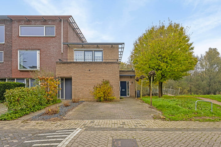 Simon Vestdijksingel 64 in Arnhem foto