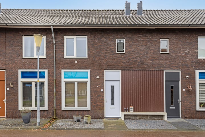 Simon Vestdijkstraat 7 in Duiven foto