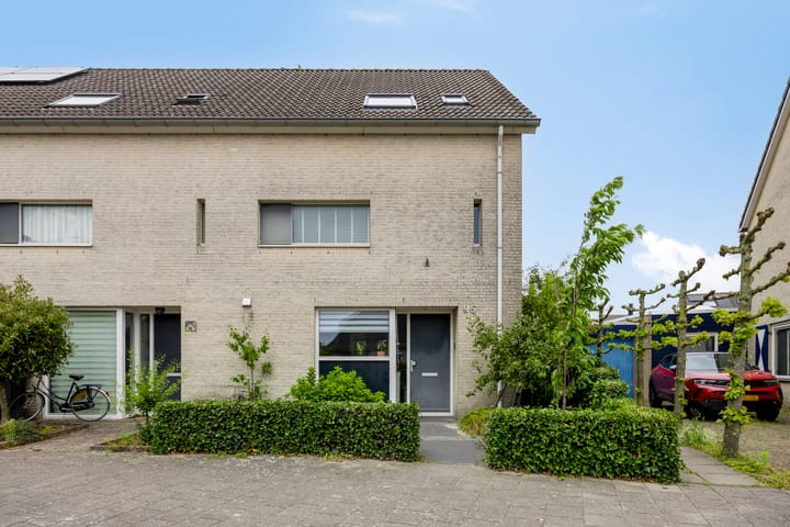 Simon Vestdijkstraat 95 in Dongen foto