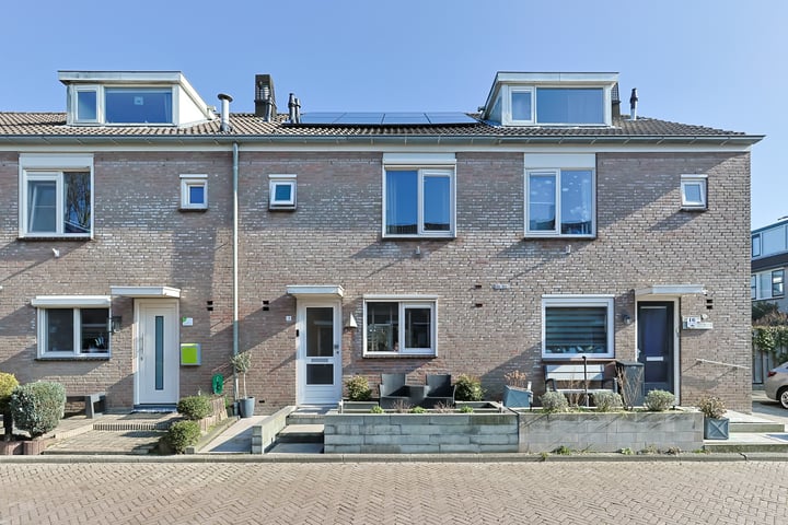 Simon Vinkenoogstraat 18 in Leiderdorp foto