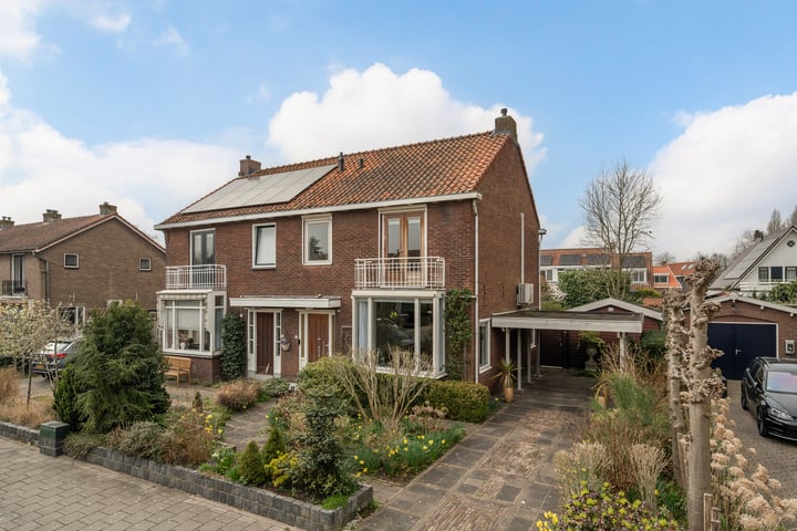 Singel 10 in Rhoon