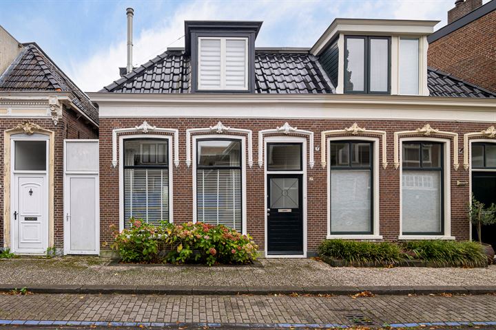 Singelstraat 2b in Leeuwarden foto