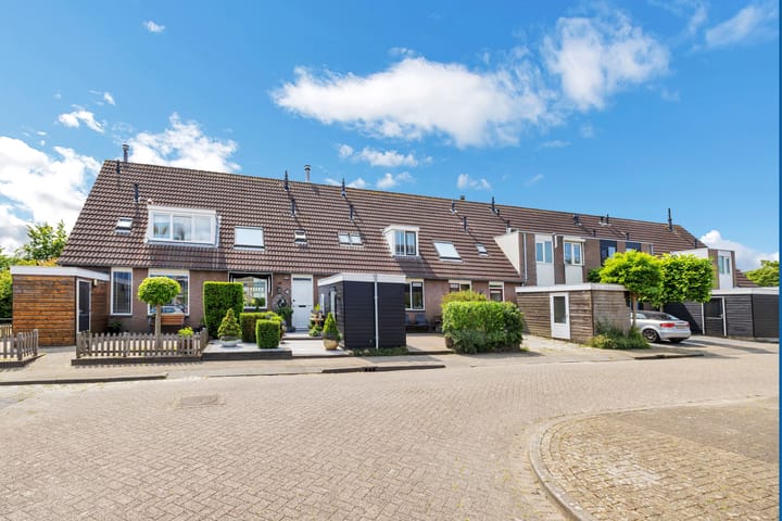 Singravenstraat 12 in Hellevoetsluis foto